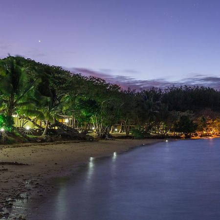 Funky Fish Beach&Surf Resort Solevu Exterior foto