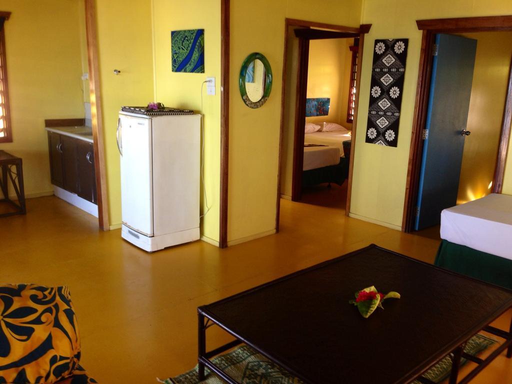 Funky Fish Beach&Surf Resort Solevu Zimmer foto