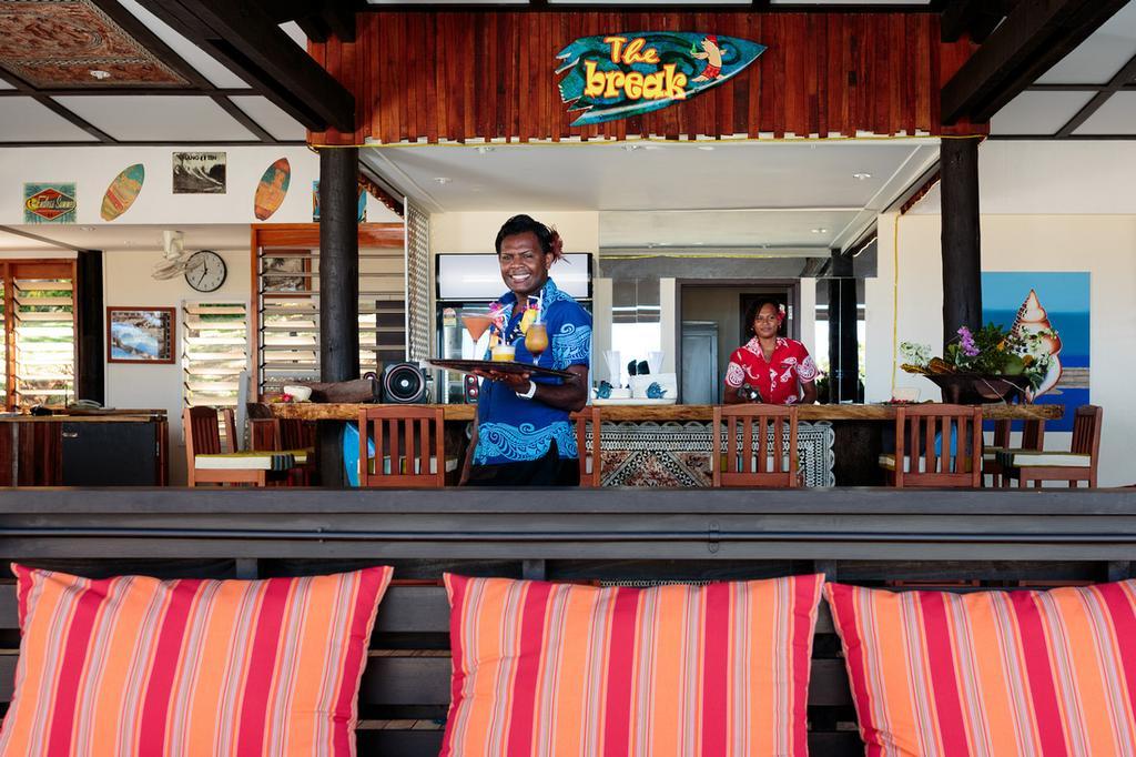 Funky Fish Beach&Surf Resort Solevu Exterior foto