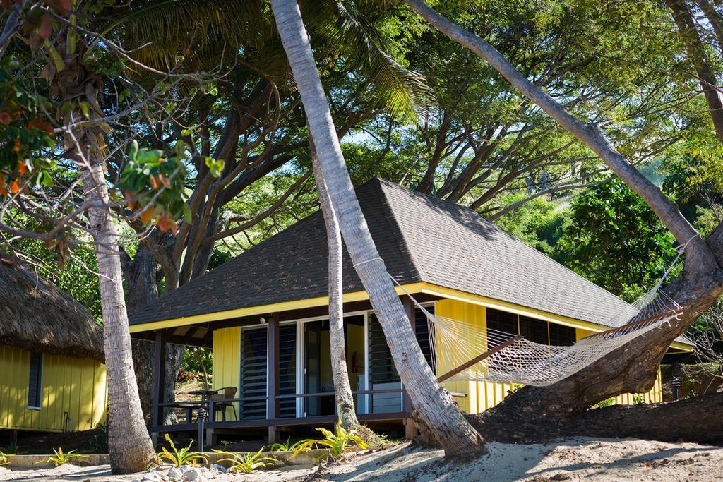 Funky Fish Beach&Surf Resort Solevu Exterior foto