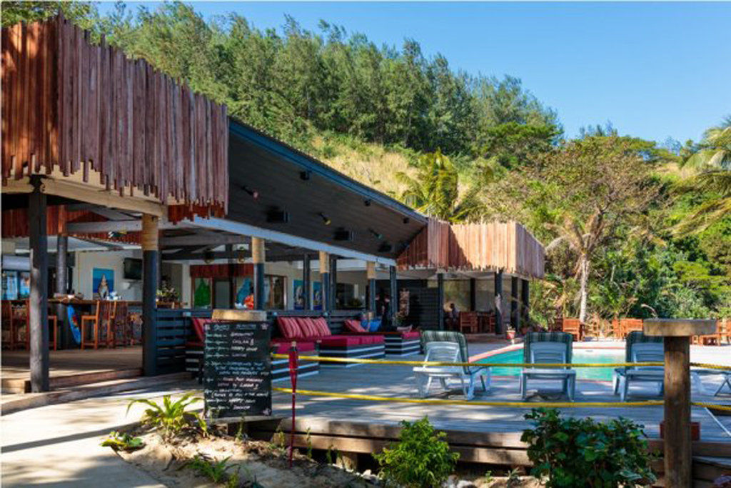 Funky Fish Beach&Surf Resort Solevu Exterior foto